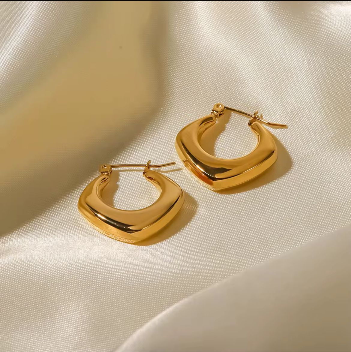 Wandy Hoops